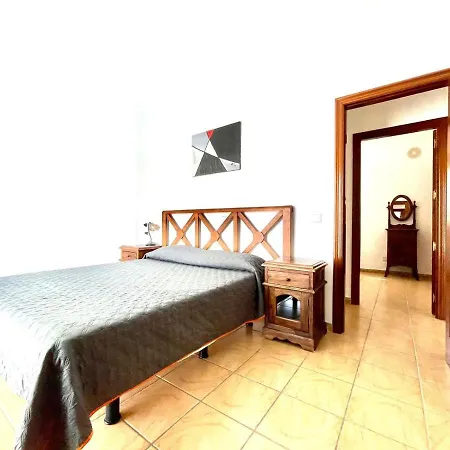 Estupenda Con Piscina Privada Y Wifi En * Пуэрто-Калеро