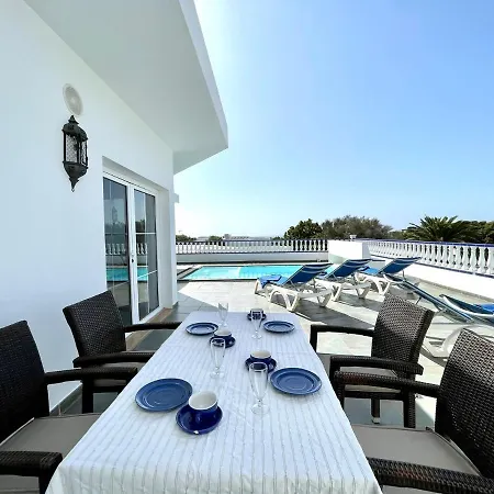 Estupenda Con Piscina Privada Y Wifi En Villa Puerto Calero